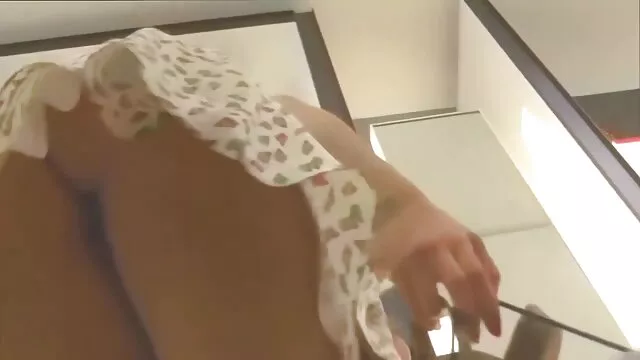 Dom babe castiga a su videos amateur latino novio y lo hace correrse