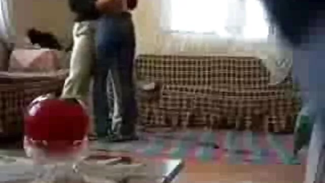 Mi milf expuesta crotchless medias esposa con xxx idioma latino juguetes