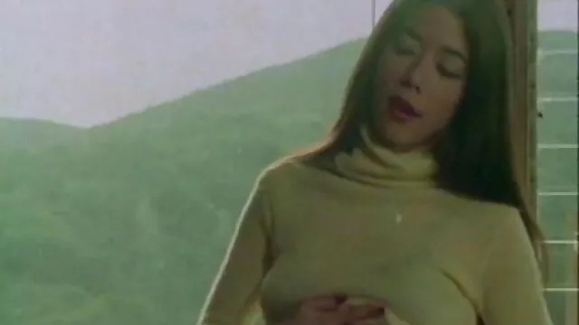 Angel Wicky bombón de tetas grandes recibe anal casero latino sexo gonzo hardcore en Prime