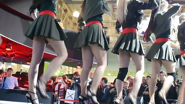 TODOS SALUDAN AL DRAGON MADRE FUCKER videos de sexo latino casero
