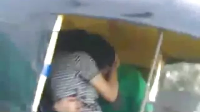 Campus creeper se folla a la adolescente Jessa porno juvenil latino Rhodes